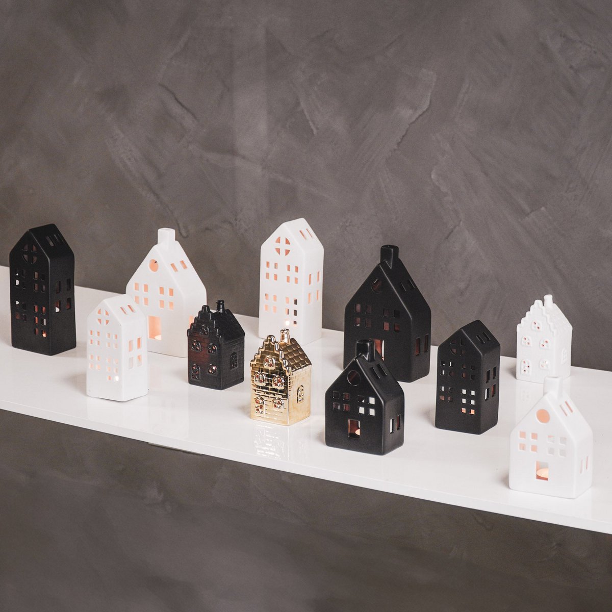 Kaarshouder-Theelichtje-Grachtenhuis -Keramisch-Wit-7x12