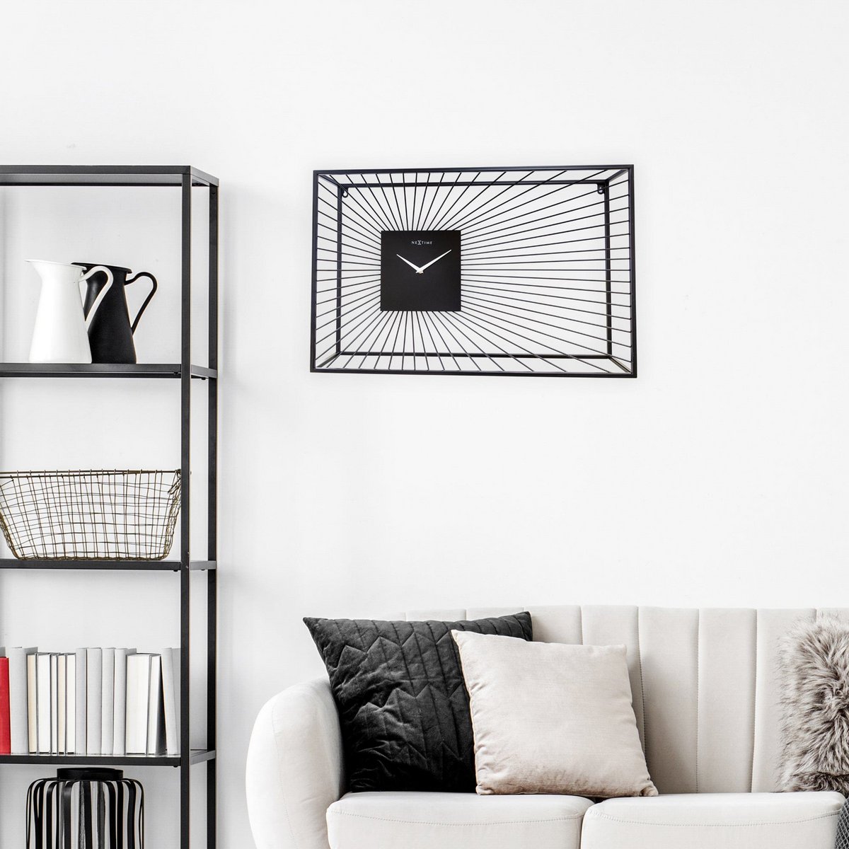 Grote Wandklok 70X45X15Cm - Stil - Zwart - Metaal - "Vasco"