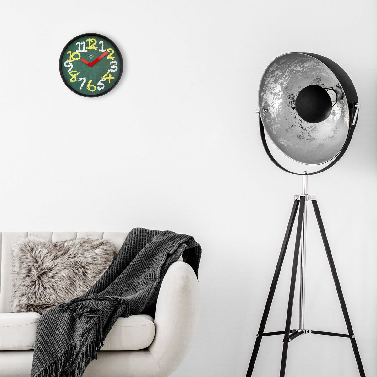 Wandklok 30Cm - Stil - Groen - Kunststof - "Krijtbord"