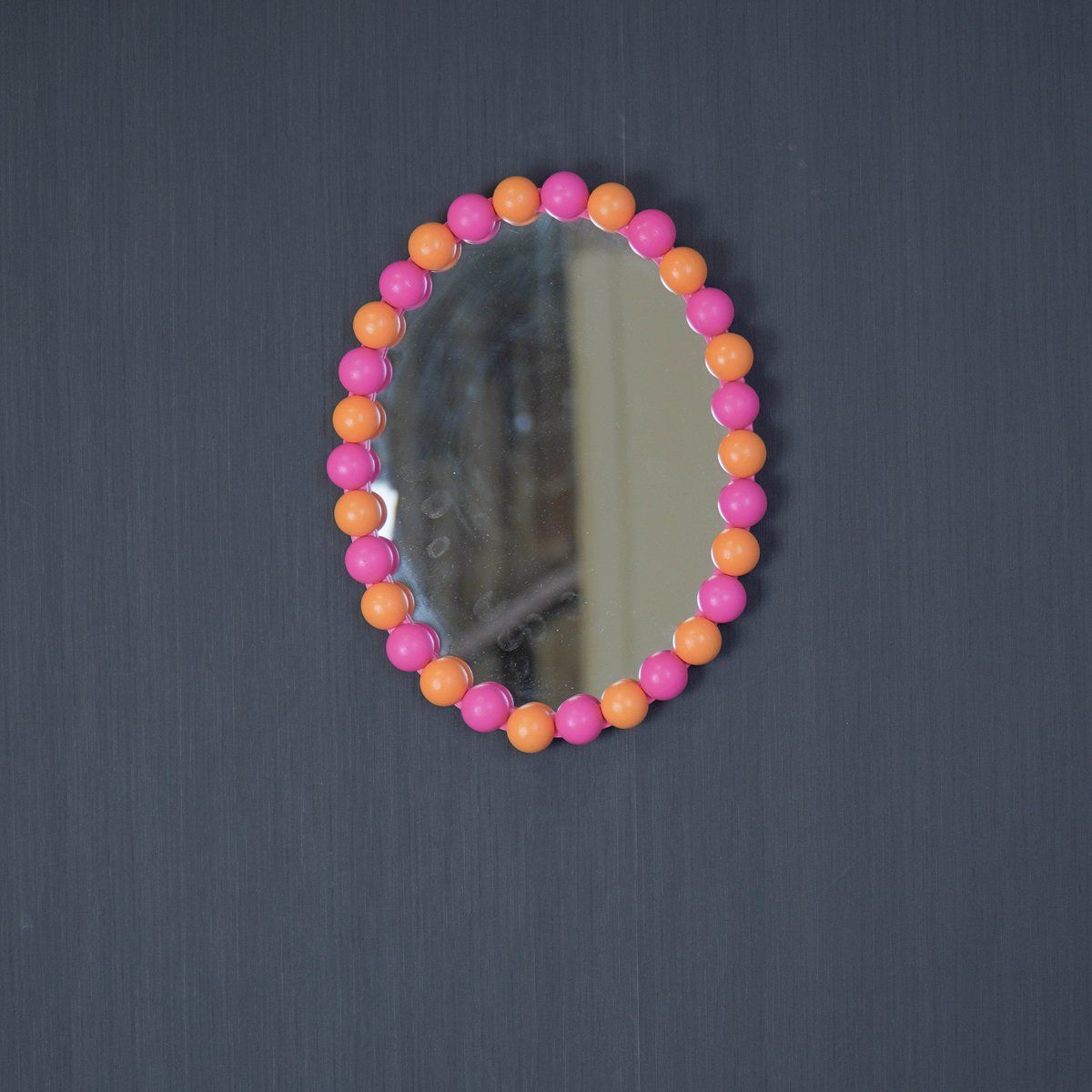 Spiegel - Ovaal - Bubbels - Neon Roze/Oranje - 29X22,5Cm