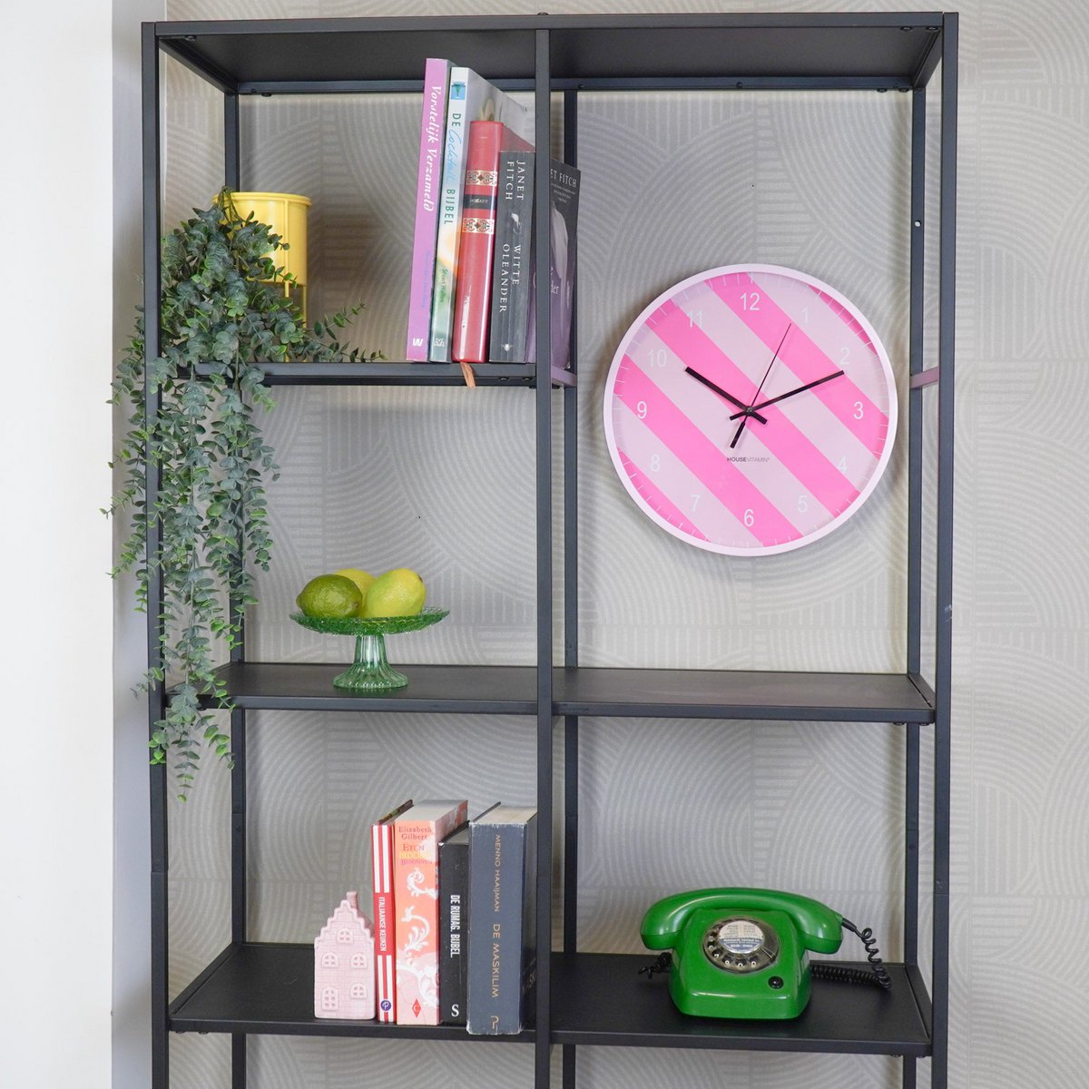 Klok - wandklok - gestreepte patroon - roze - 35x35x4cm