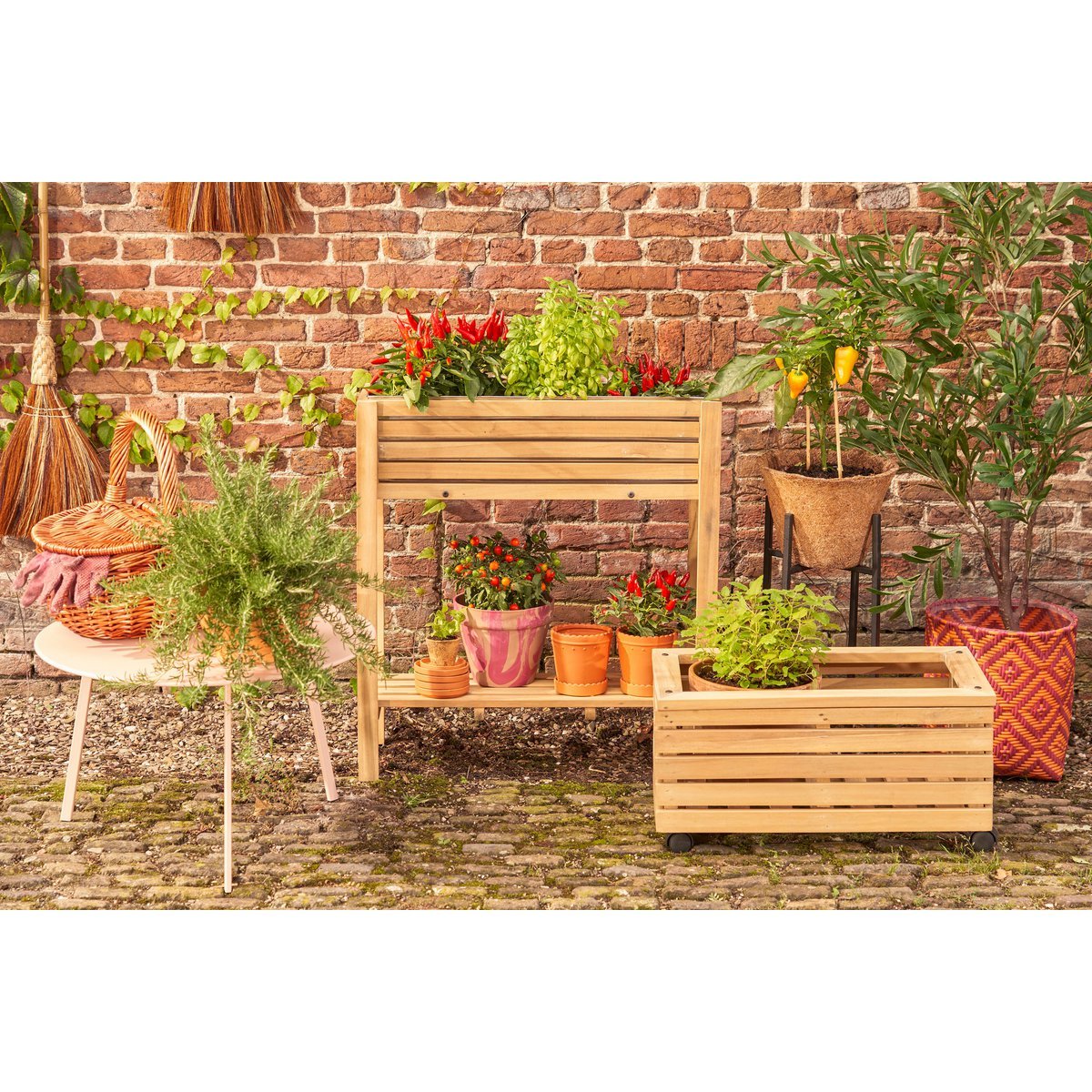 Glenwood Plantenbak Rechthoek op Wielen voor Buiten - L60 x B35 x H30 cm - Acaciahout - Bruin