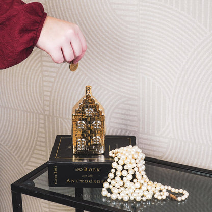 Ornament- Spaarpot - Huis - Keramiek- Goud -7x7x13cm